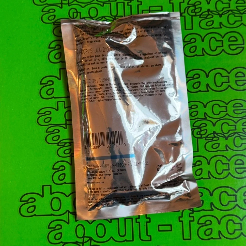 about-face Shadowstick Eyeshadow Stick Creature Matte Robin’s Egg Light Blue NEW